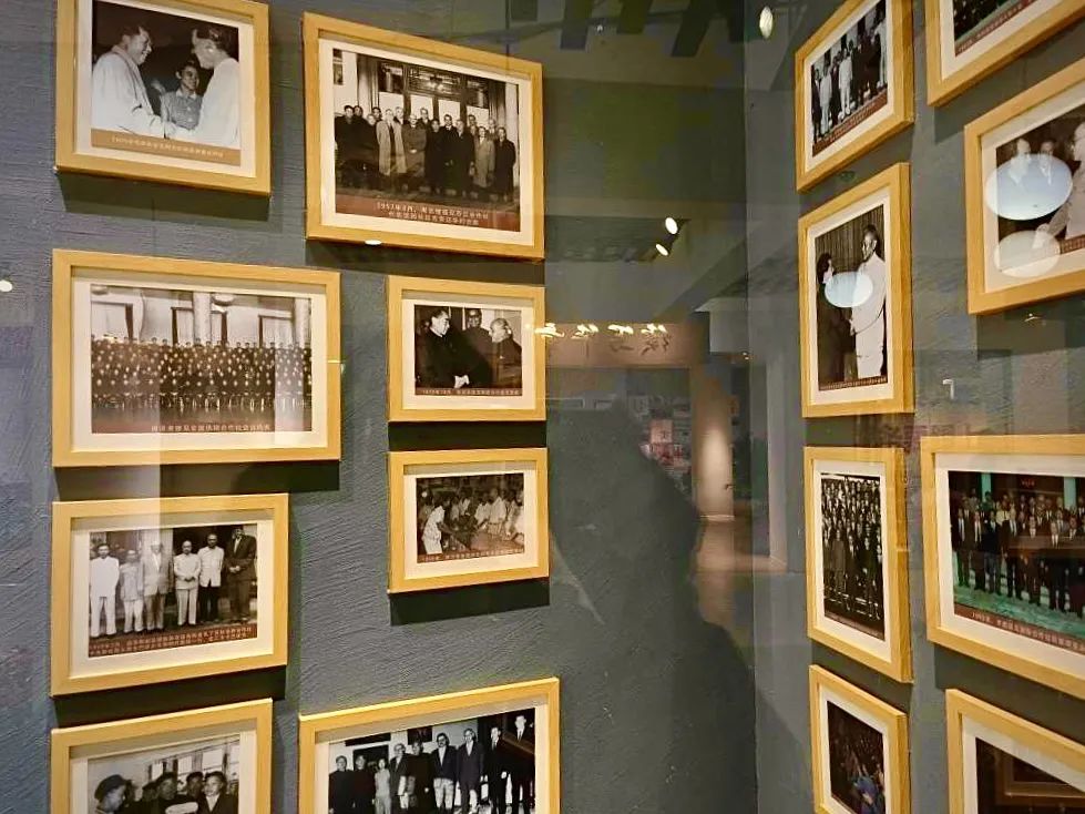 玉溪这里竟藏着一个父辈时代的「购物圣地」！满满的回忆…