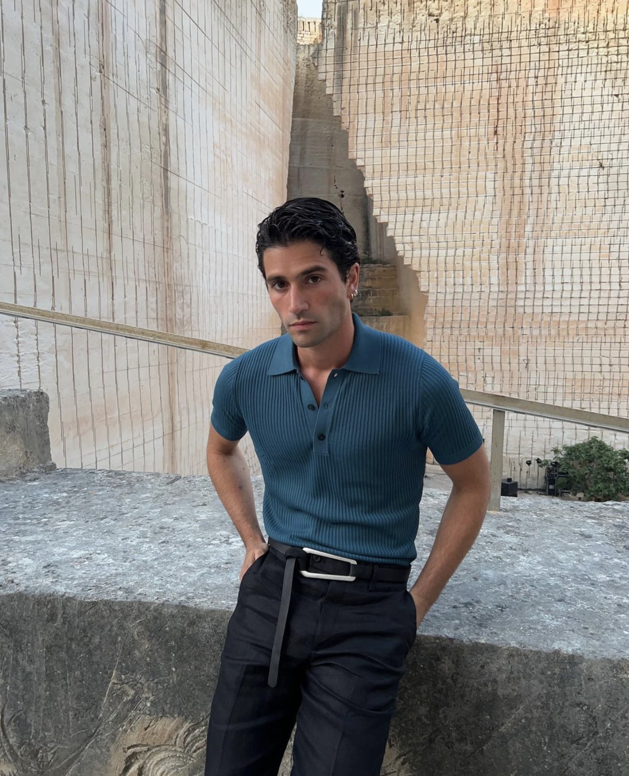 造型师MarcForne的搭配态度：男人穿的越简单，就越好看！