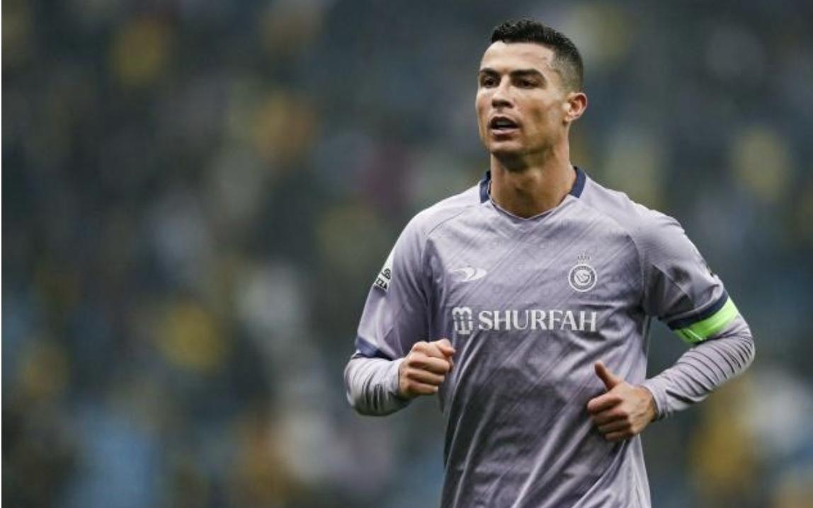 个人第43冠!梅西超越C罗,496球加冕五大联赛历史射手王