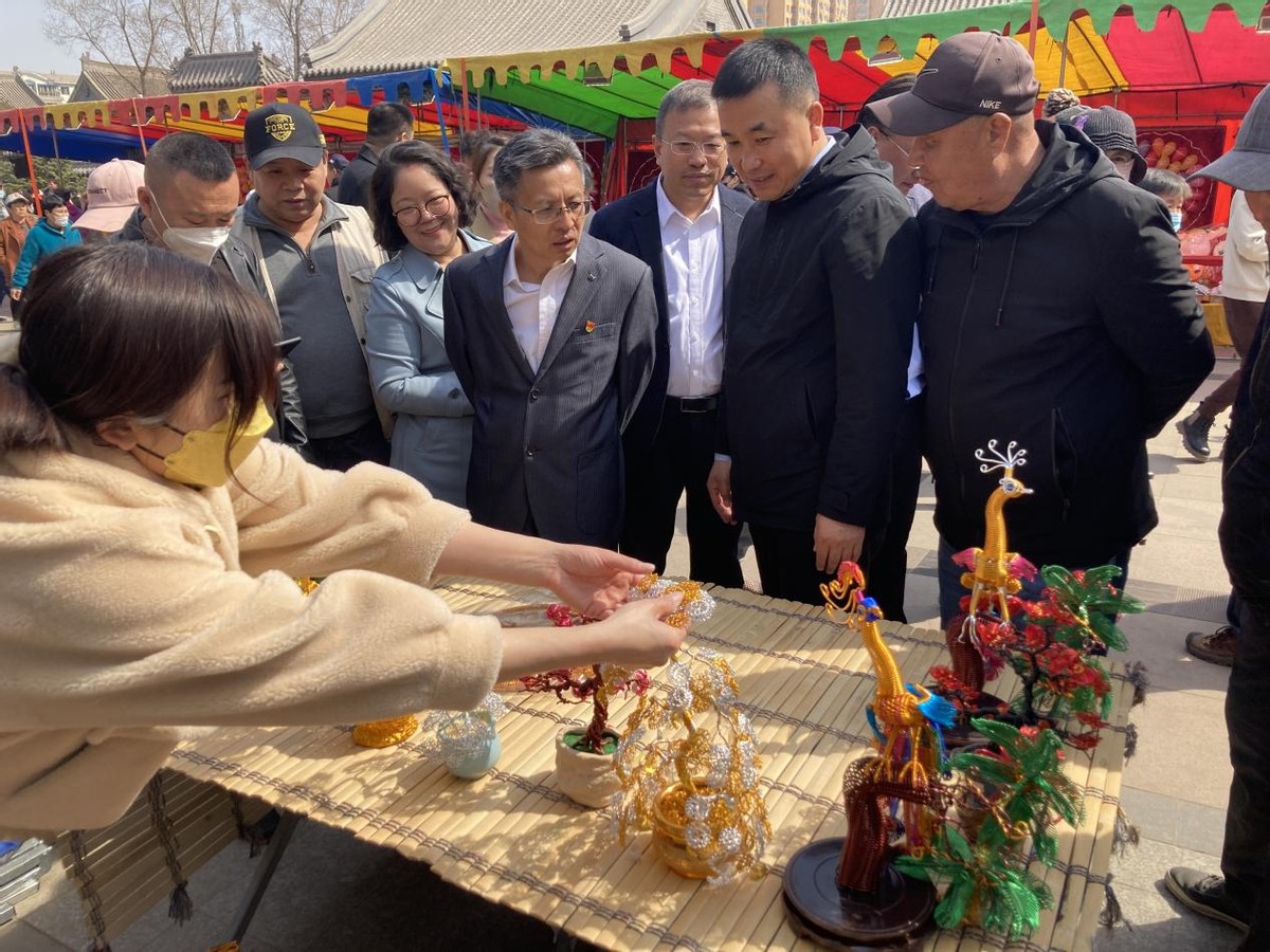 民俗演艺+琳琅美食古都的“夜经济”火起来了