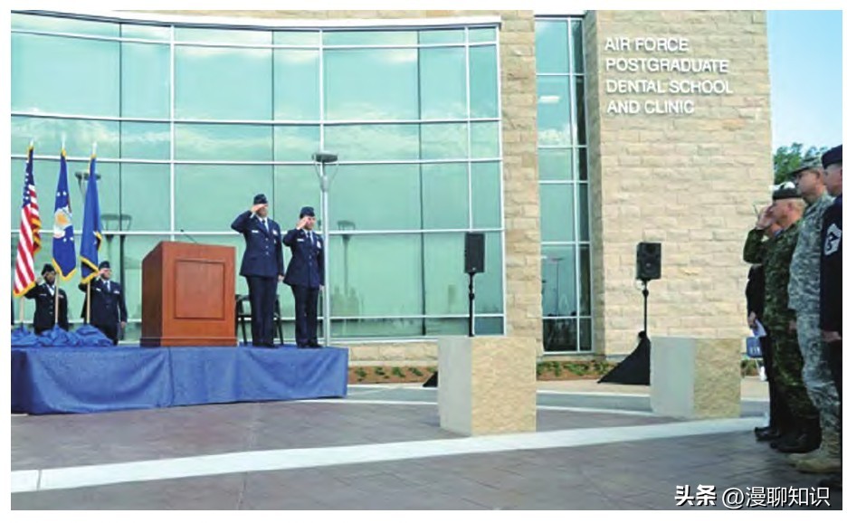 美国空军牙科部队的历史沿革如何？关于它发展现状的研究