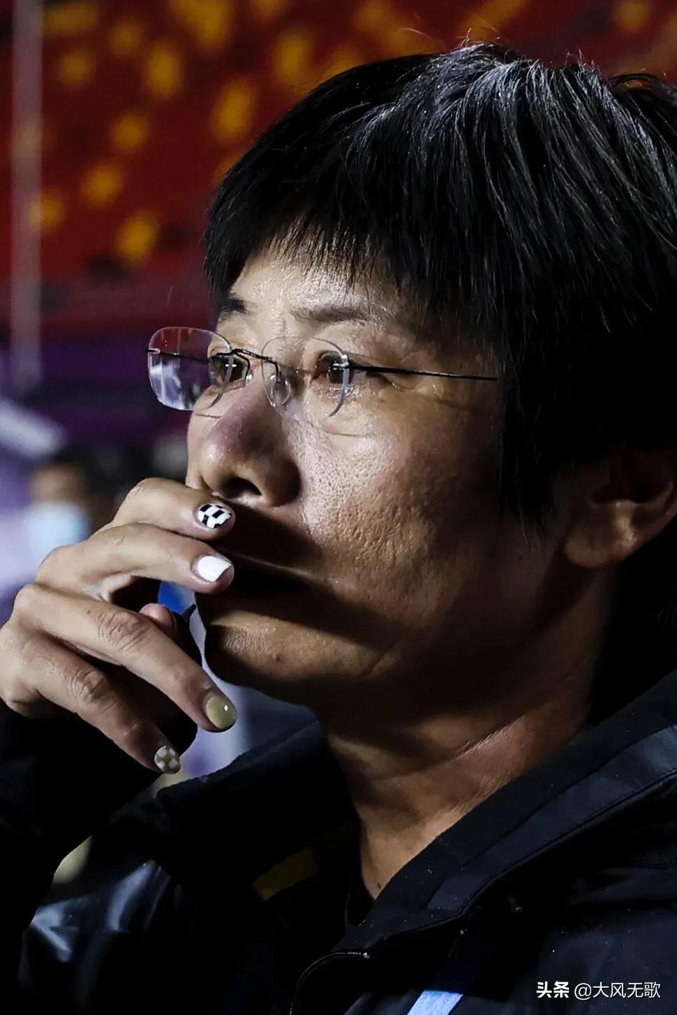 中国女足史诗级的亚洲杯夺冠之路,中国女足夺冠欢呼雀跃