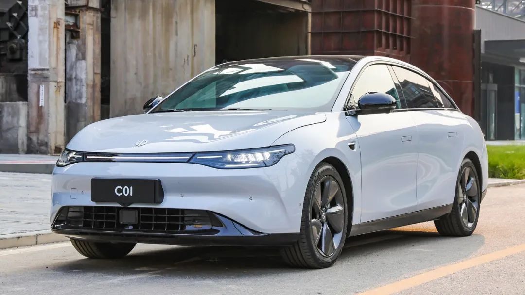 15万的零跑c01值不值得入手,降价后的零跑c01值得买么