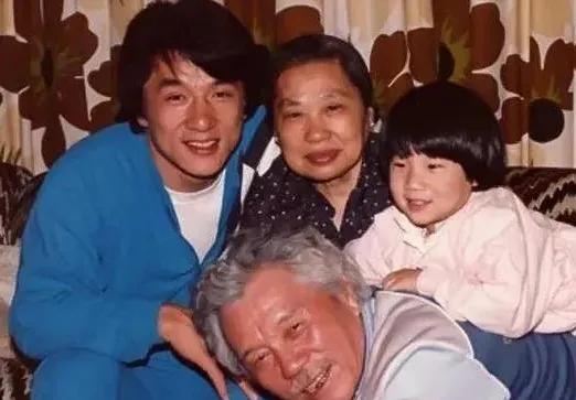 成龙父亲房道龙完整版,成龙父亲房道龙修族谱