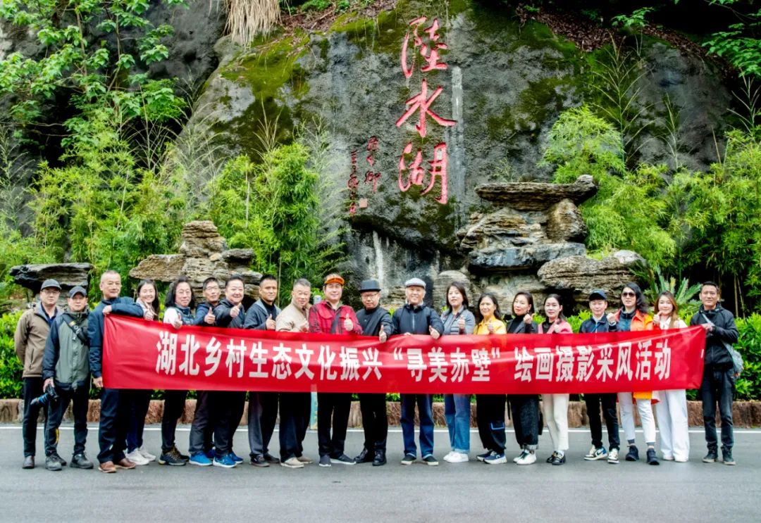 画家未君作品欣赏,画家未君的画价值