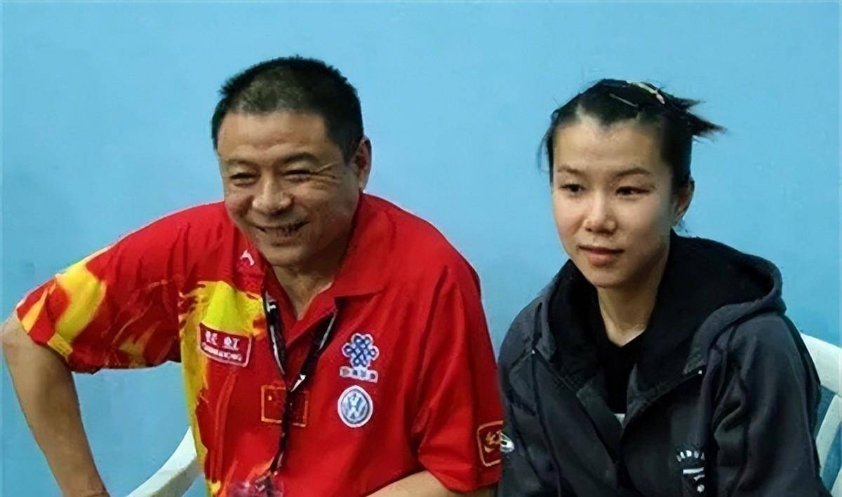 2002年釜山亚运会王楠李晓东,国乒女队主教练李晓东