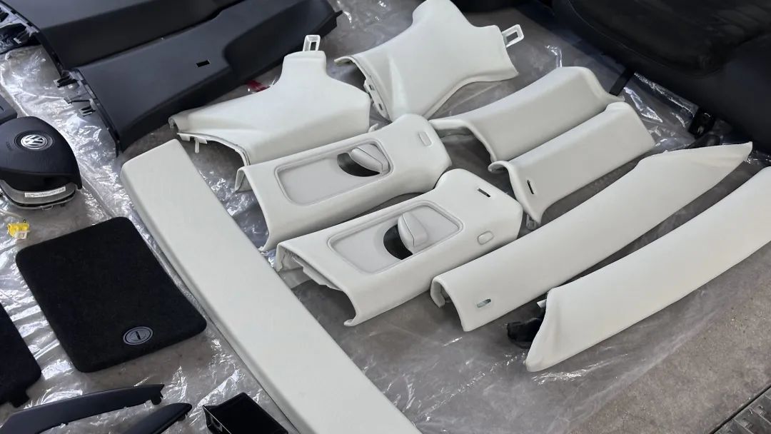 r36翻新改造全过程,大众r36这么老的车怎么还卖这么贵