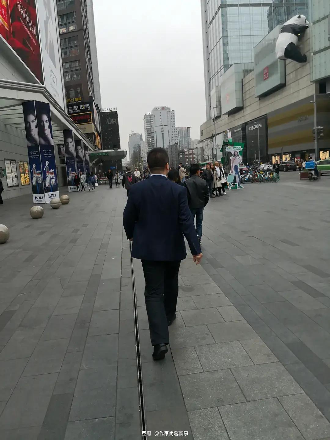 成都6日逛吃攻略,成都旅游3-4天攻略最佳美食