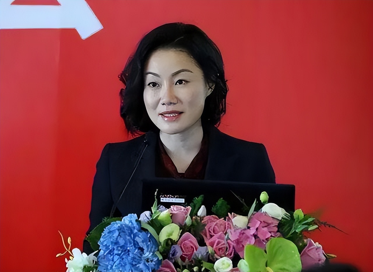 最贵女秘书朱旭,中国年薪最高的董秘朱旭
