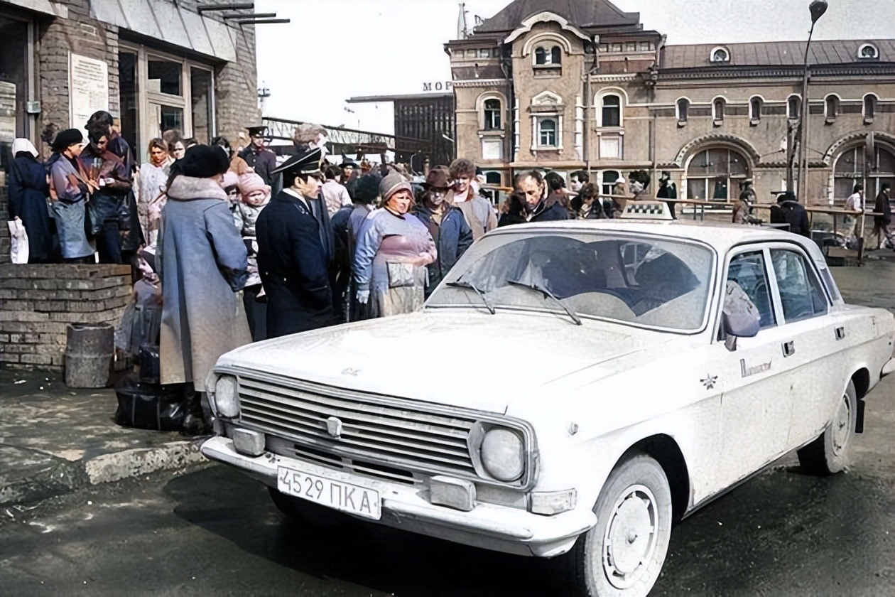 80年代的符拉迪沃斯托克的温馨照片