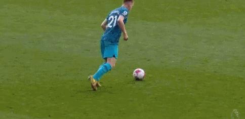 6-1!6-0!2-1!足坛疯狂1夜:多特大胜曼城横扫C罗世界波率队绝杀