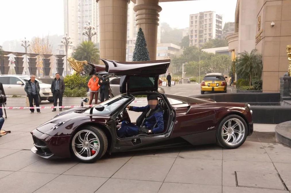 深扒中国富二代：“重庆太子”尹喜地