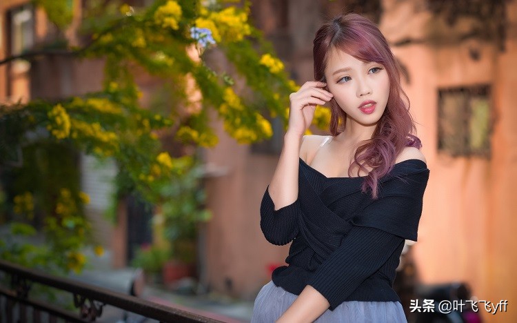 男女之间不联系就变淡,男女交往不会主动联系