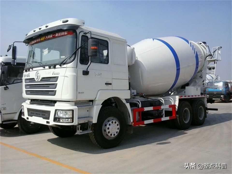 为啥往水泥里加砂浆,白糖能阻止水泥硬化这是真的吗