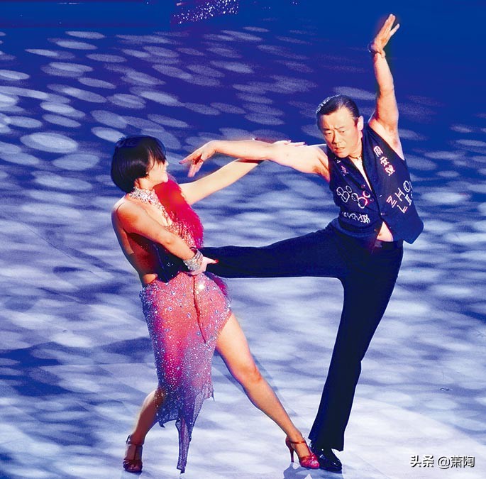 周立波与鄢军的对话记录是什么,周立波案中的鄢军其人