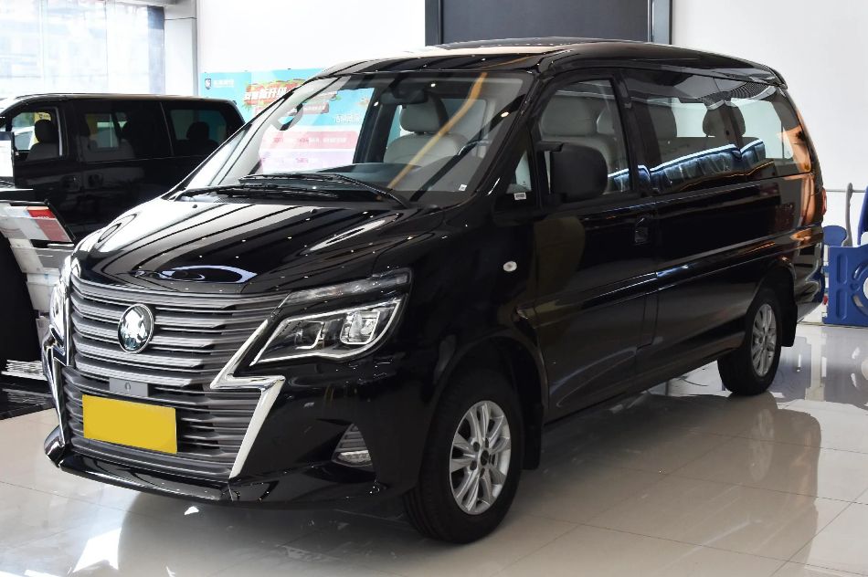 国产mpv东风,东风风行菱智m5奋斗款驾驶体验