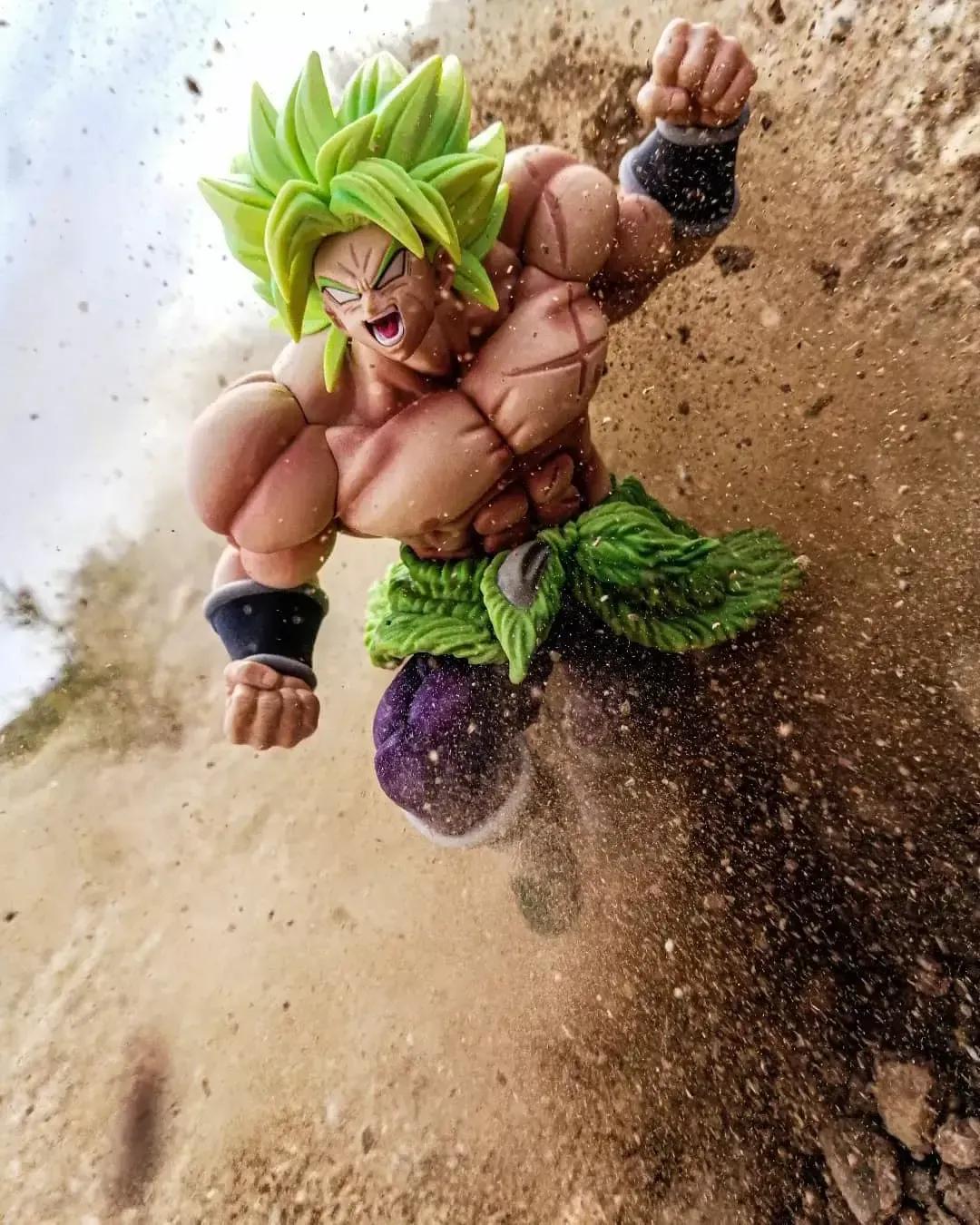 龙珠手办3d投影,手办龙珠拍大片