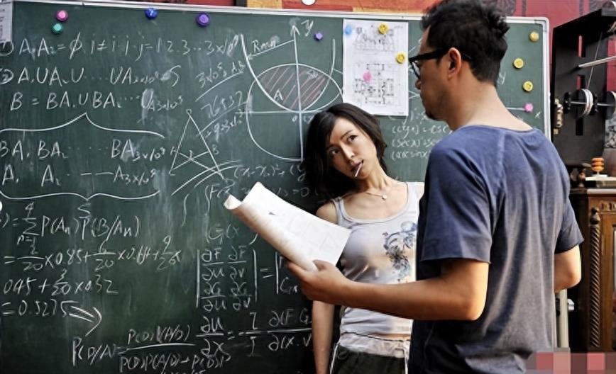 王珞丹脱戏,37岁的王珞丹有多迷人