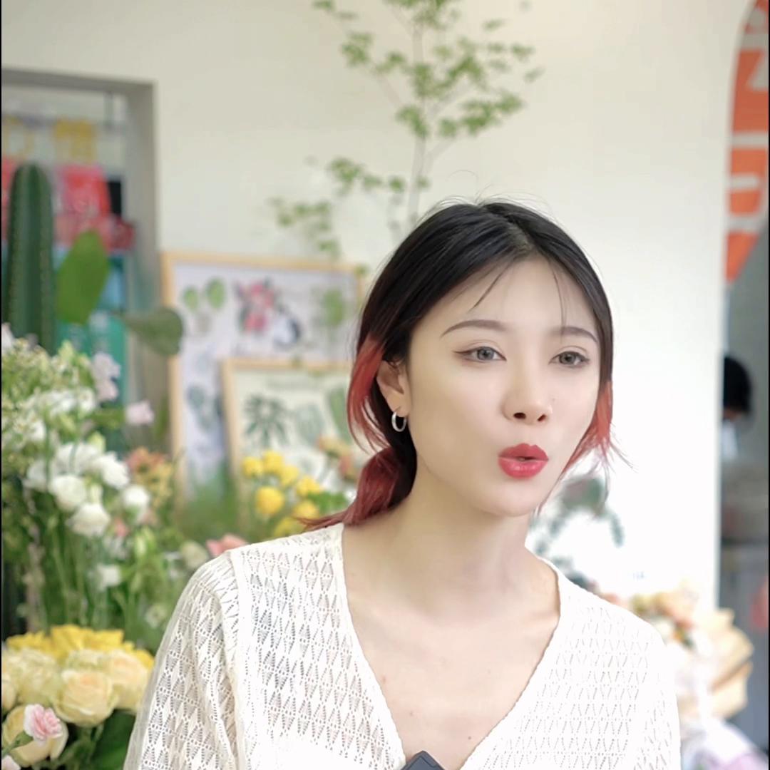 新人开花店加盟哪个好,开花店是自己开还是加盟