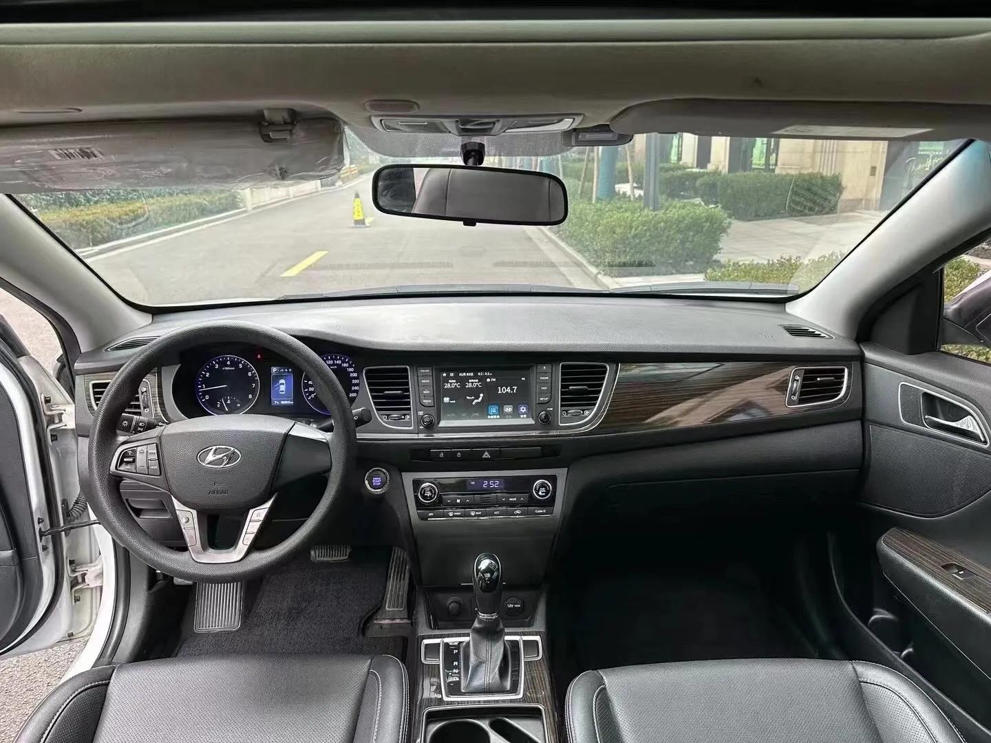 现代名图和大众速腾哪个车比较好,二手名图和二手速腾哪个值得入手