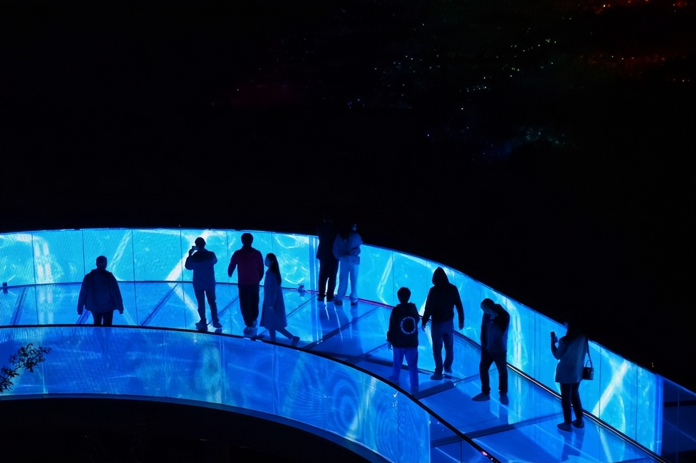 成都周边古镇一日游推荐秋冬季,成都1-2天短途旅游推荐古镇