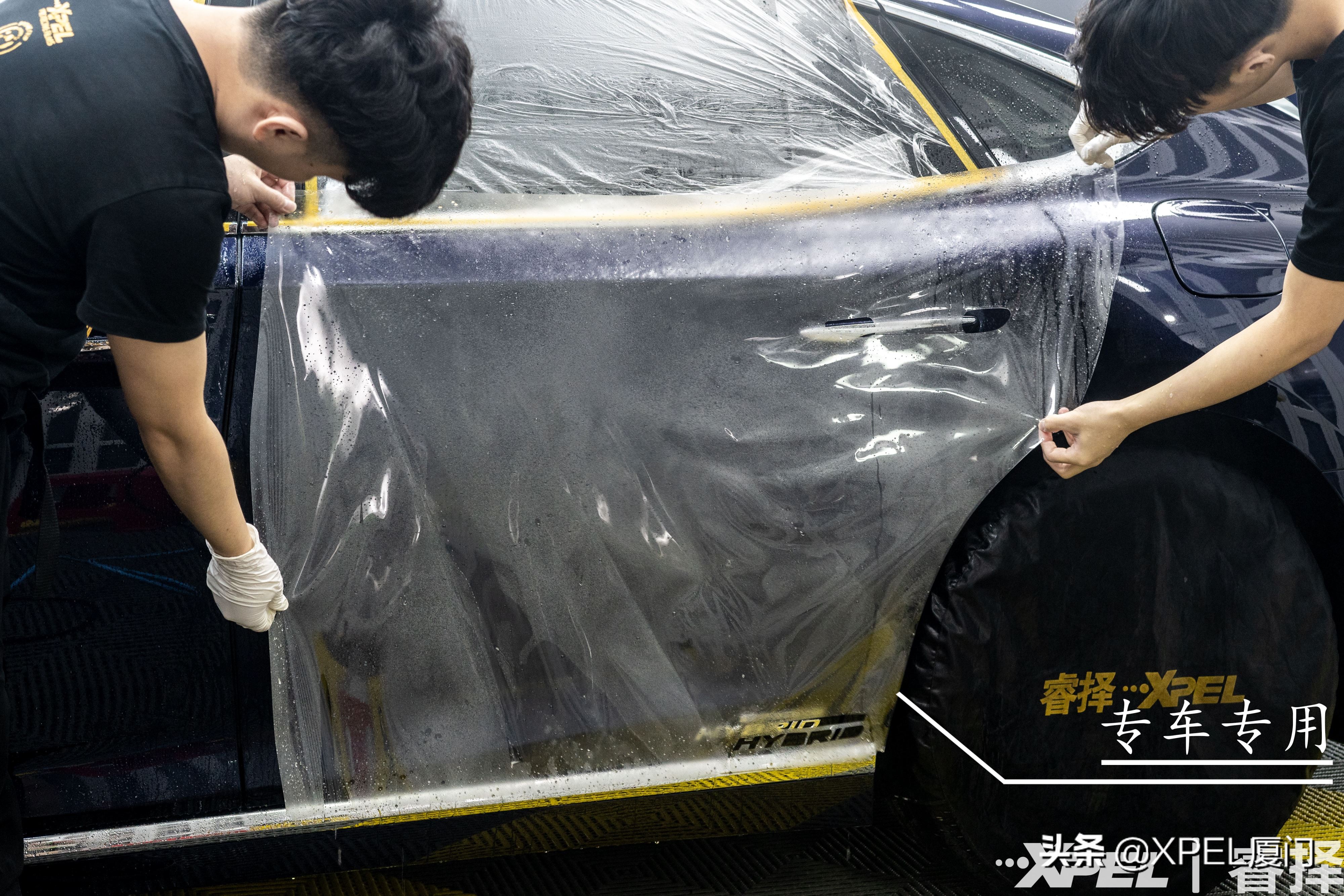 隐形车衣是用胶贴还是水贴,厦门xpel新车需要贴隐形车衣吗