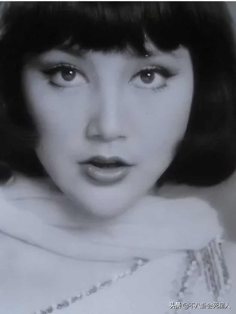 年过三十的女明星今昔对比图,今昔对比70后女星