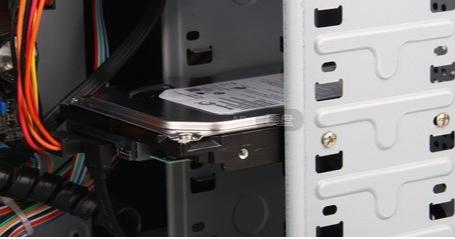 戴尔笔记本重装系统无法识别硬盘,戴尔笔记本怎么设置第一启动硬盘