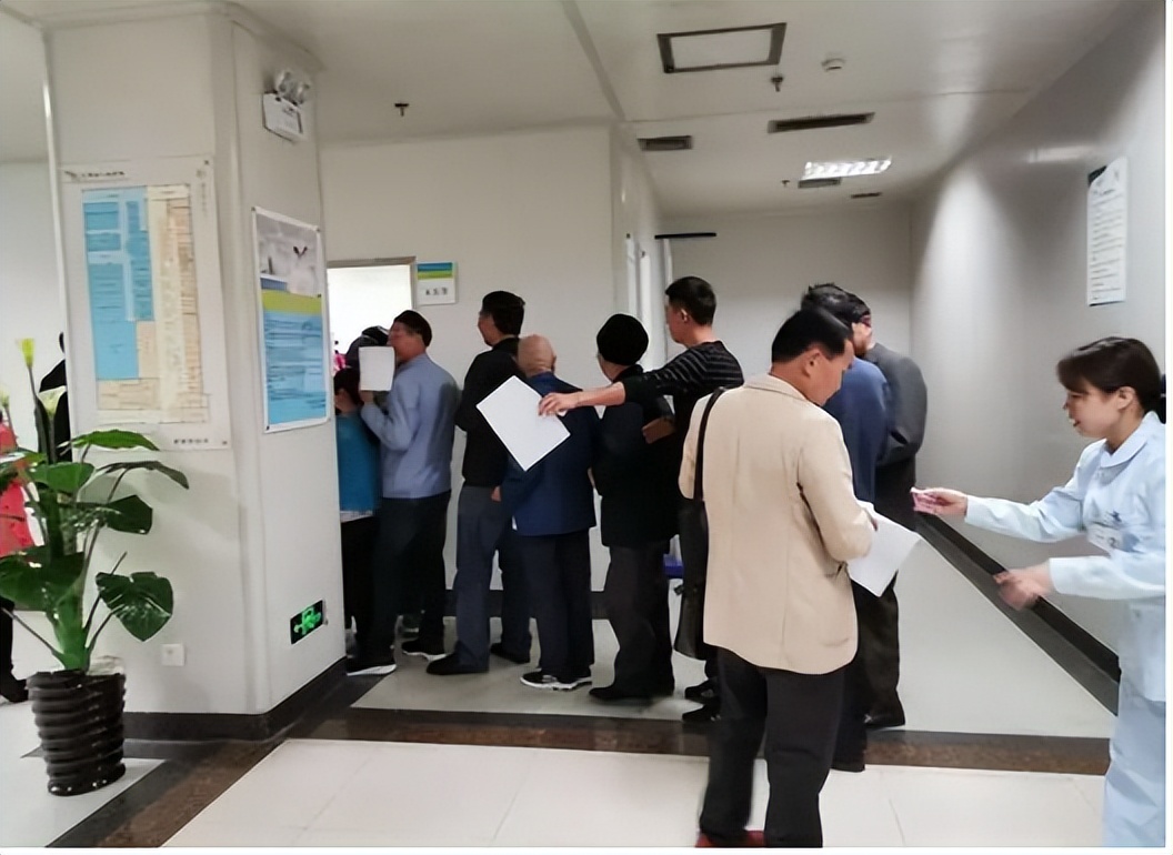 为什么男人的丁丁，普遍偏左？