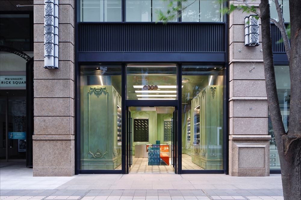 日本东京burton专卖店,东京offwhite专柜