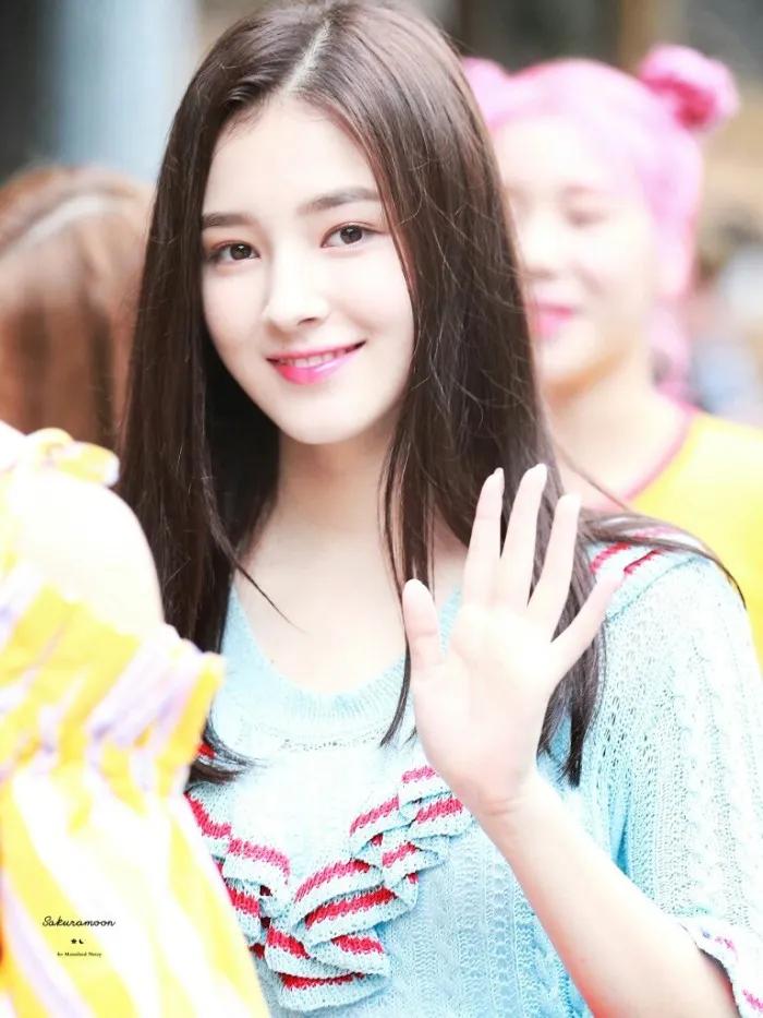 韩国爱豆被偷拍,韩国爱豆被曝出入非法娱乐场所