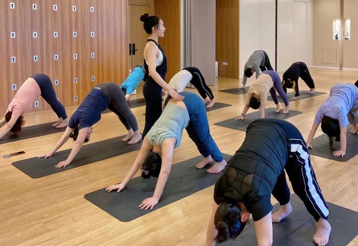 全民健身日健身盛宴点燃运动激情,周末公益养生课