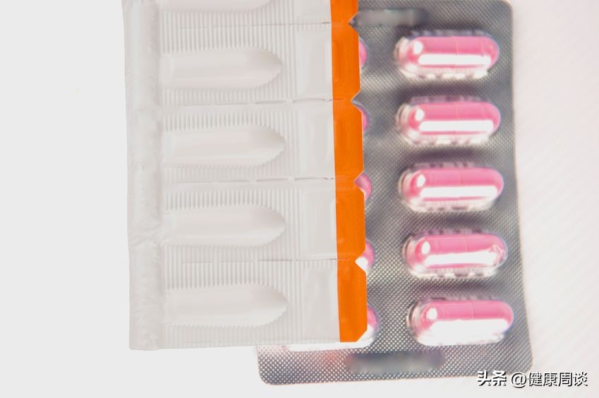 肛门潮湿瘙痒流脓带血用什么药膏,肛门潮湿瘙痒是什么原因用什么药