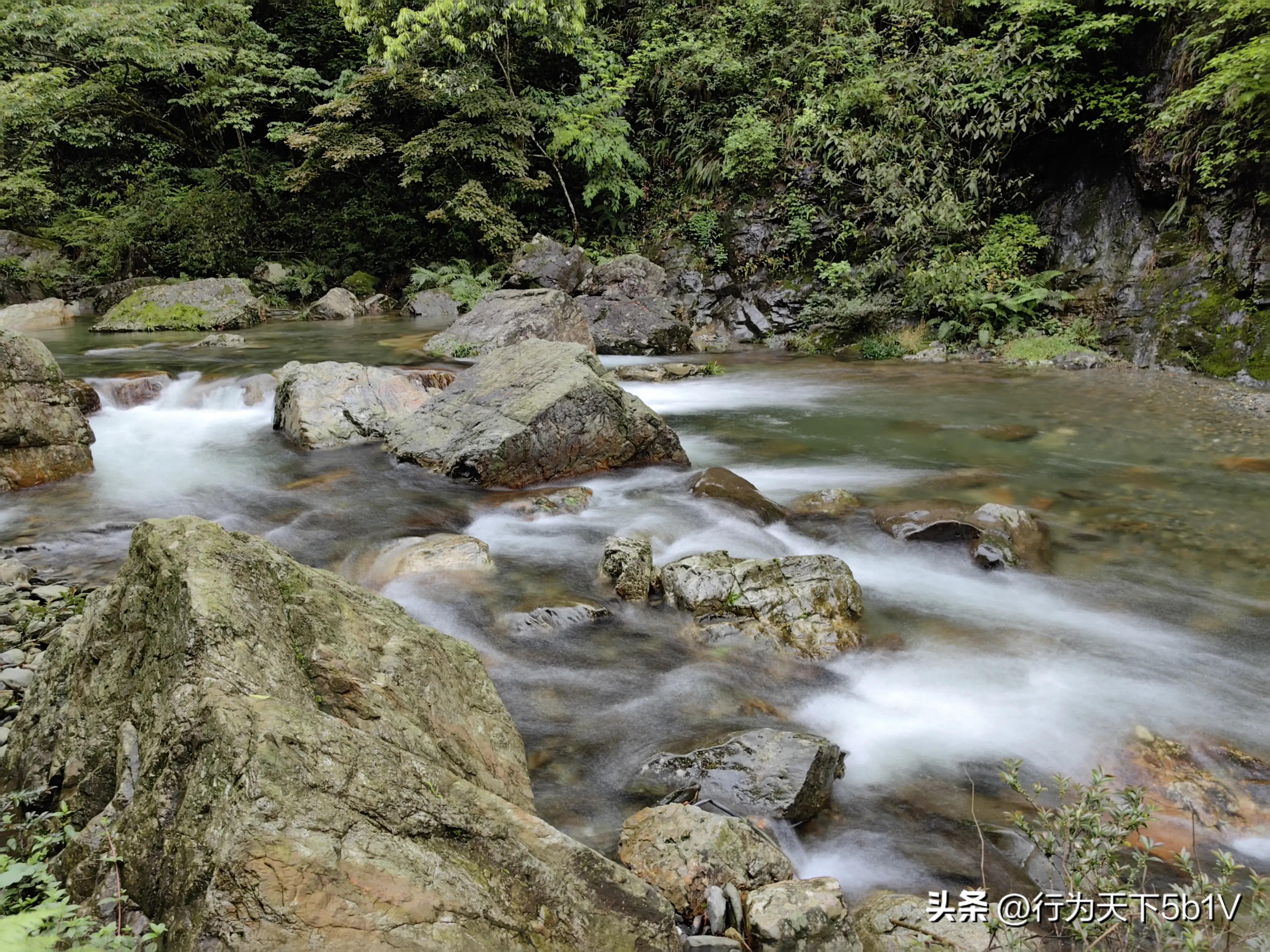 【探秘宛田红滩瀑布溯溪梦江吉翁瀑布】穿越花坪神秘风景线