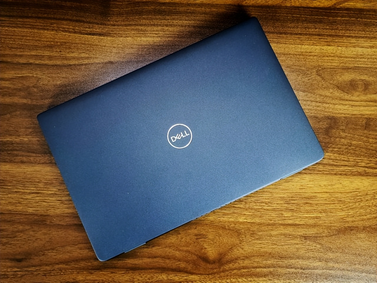 戴尔latitude7390,戴尔latitude7610评测