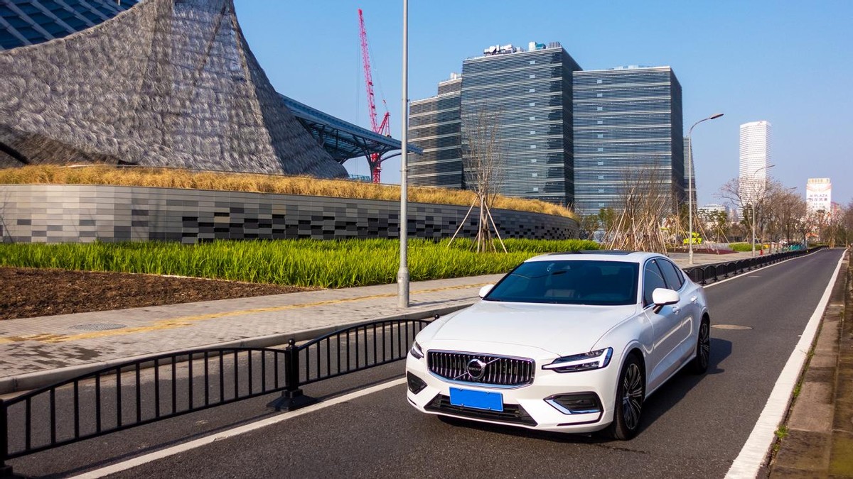 北欧绅士沃尔沃,北欧绅士和德系车