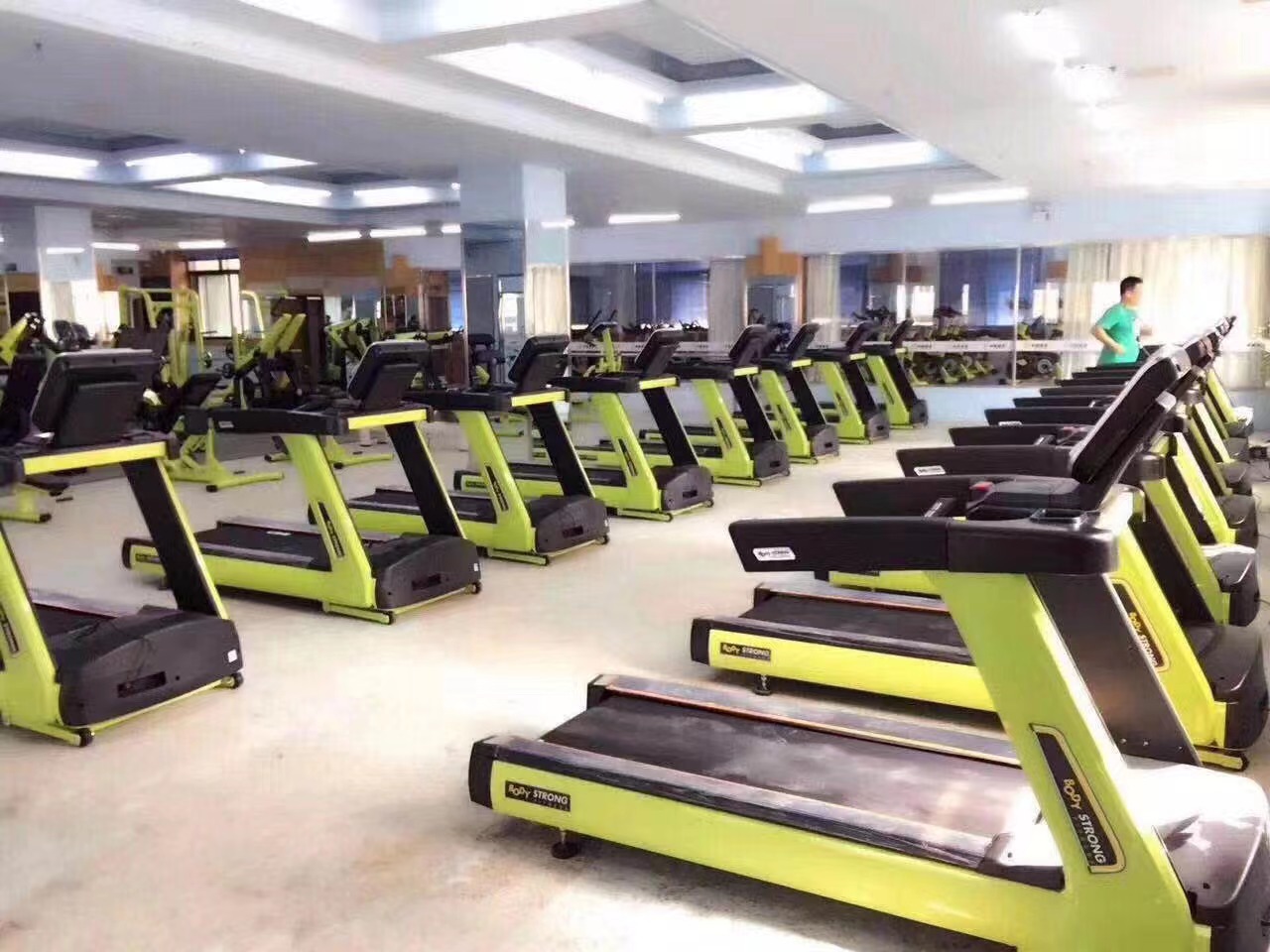 宝德龙健身器材专利,宝德龙906b