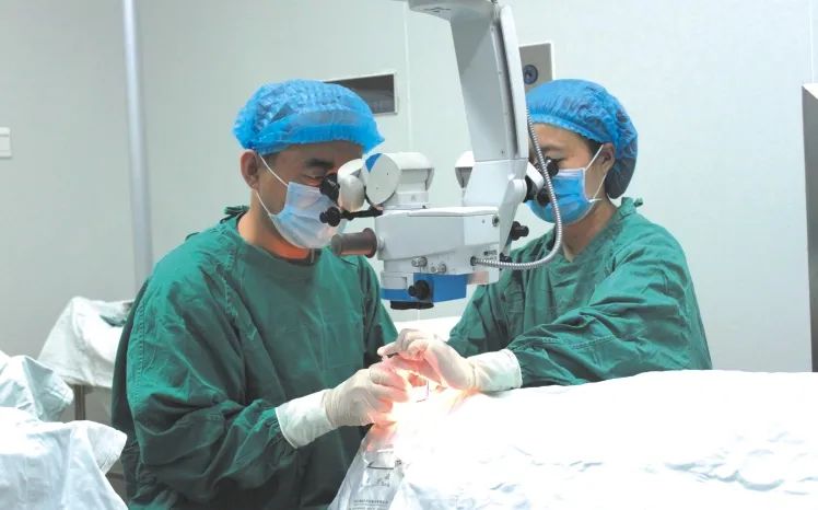 精医尚德大爱为民：记市眼科医院糖网病科副主任医师、主任房修岭