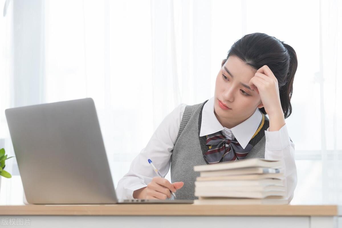 家长该不该给孩子说家里开支,家长该告诉孩子家里的财政状况吗