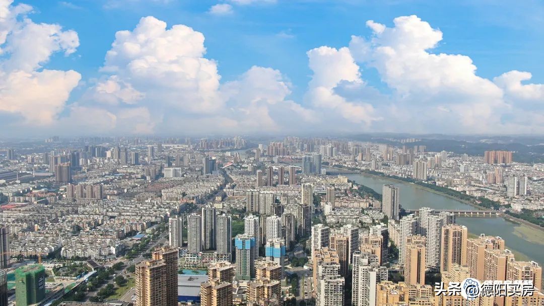 连续两年登顶,连续两年登顶老爷山