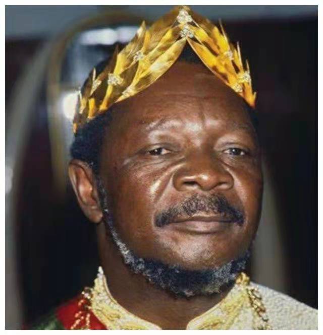 18岁台湾少女林碧春，远嫁非洲当总统夫人，生两女后为何逃回国？