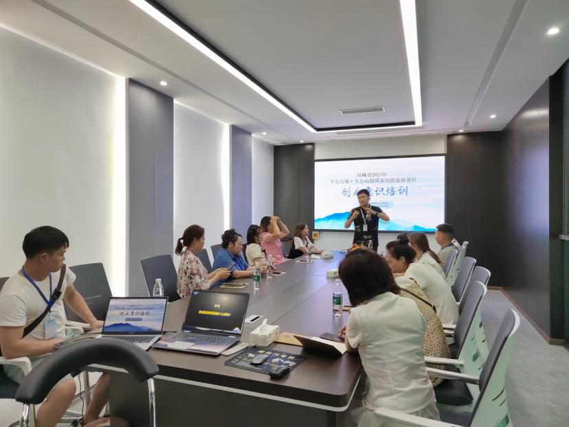 学电商店铺运营,学电商运营