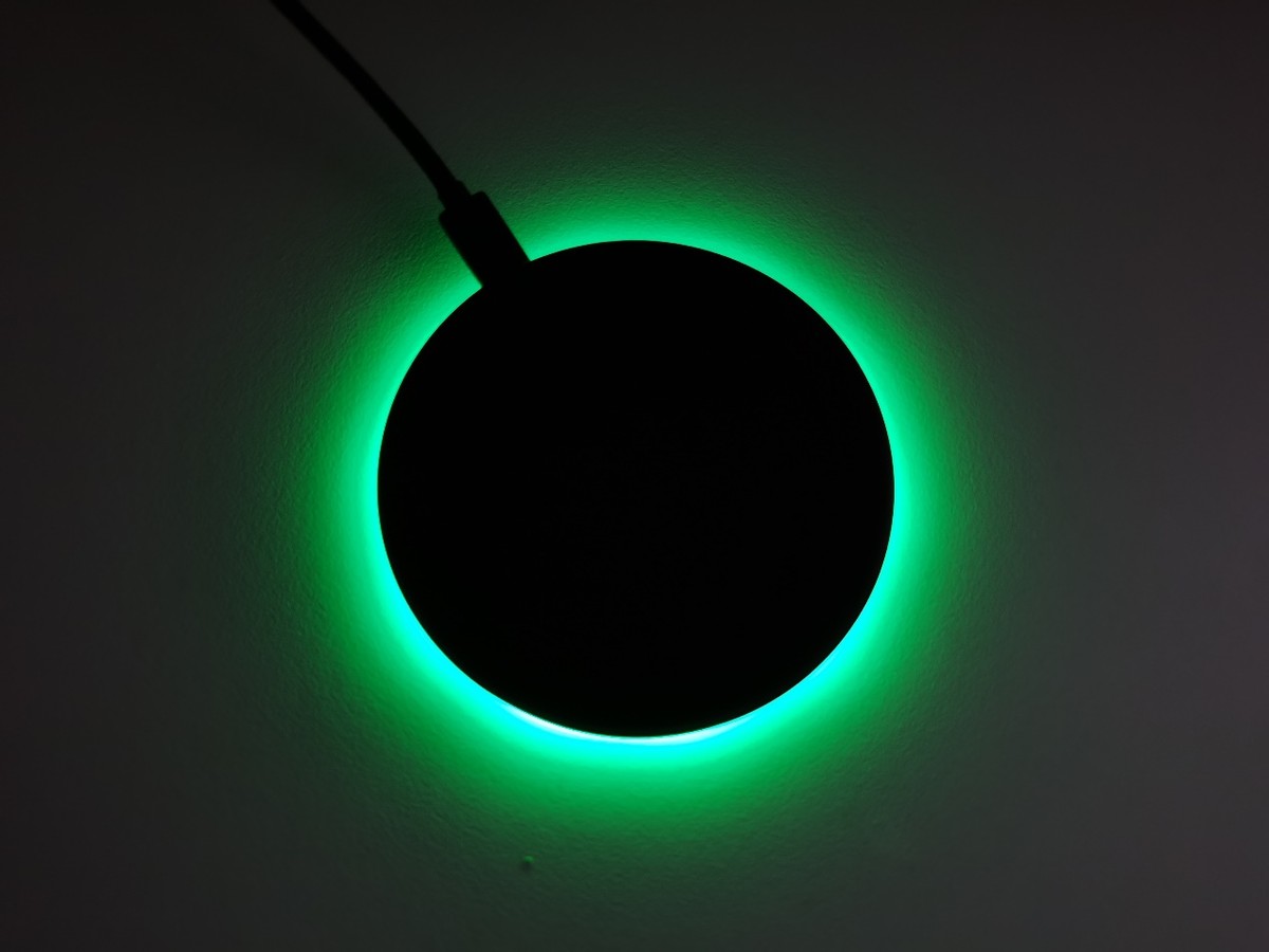 雷蛇战锤狂鲨一代无线耳机怎么样,雷蛇战锤狂鲨v2对比苹果耳机