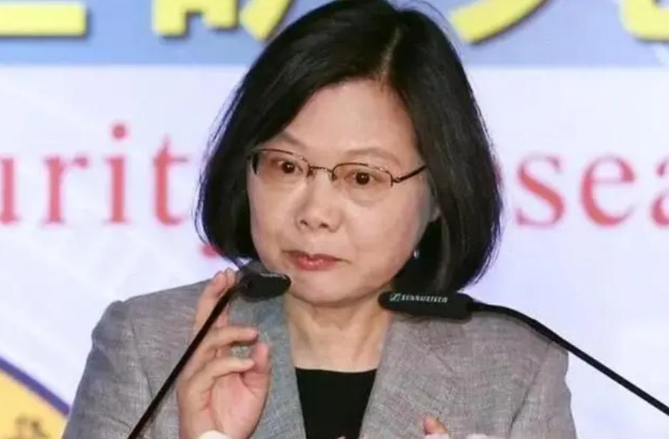 赖清德和蔡英文的硕士学位也有猫腻,都是来自于美国名校的速成班