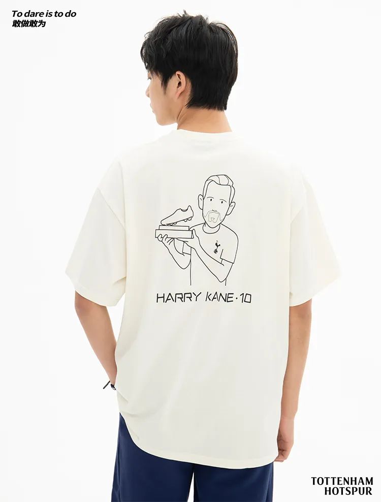 我们必须保持冷静用英语怎么说,我们要保持冷静和清醒