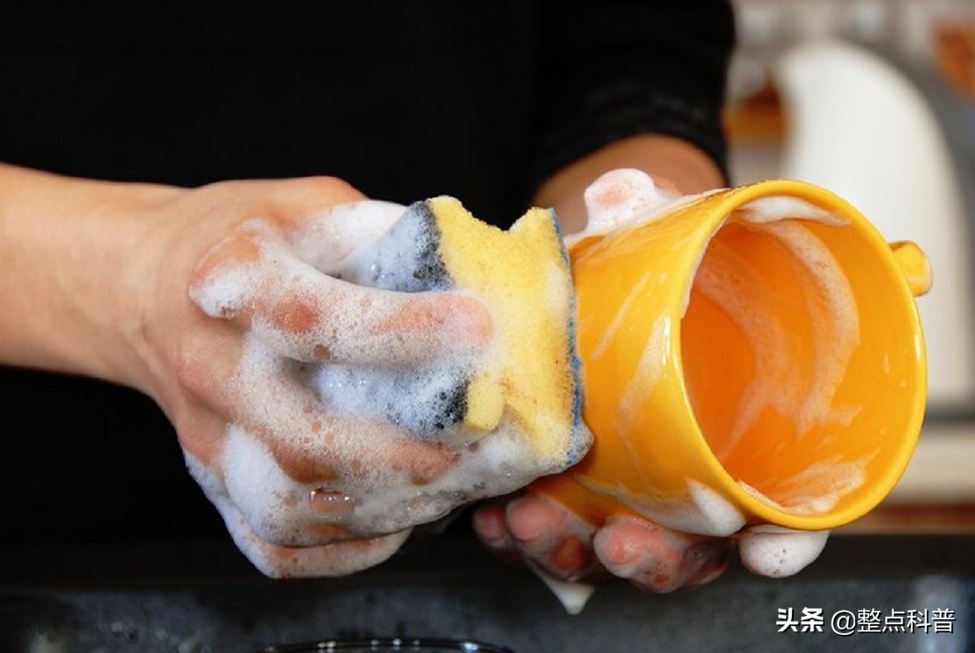 洗洁精是害人精这种说法对吗,洗洁精对人体的危害谣言