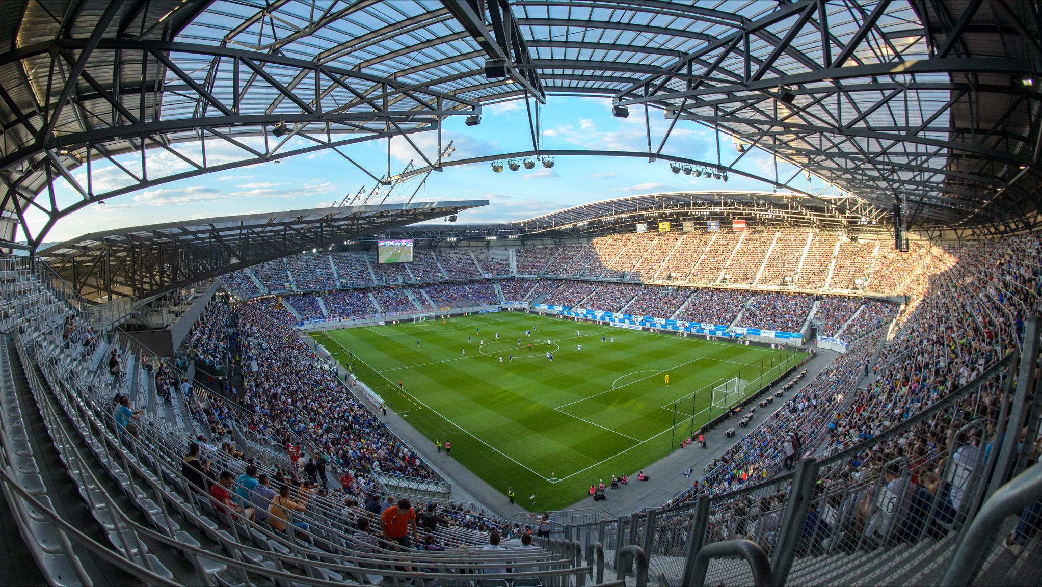 欧洲足球豪门球场盘点,欧洲足坛十大震撼球场