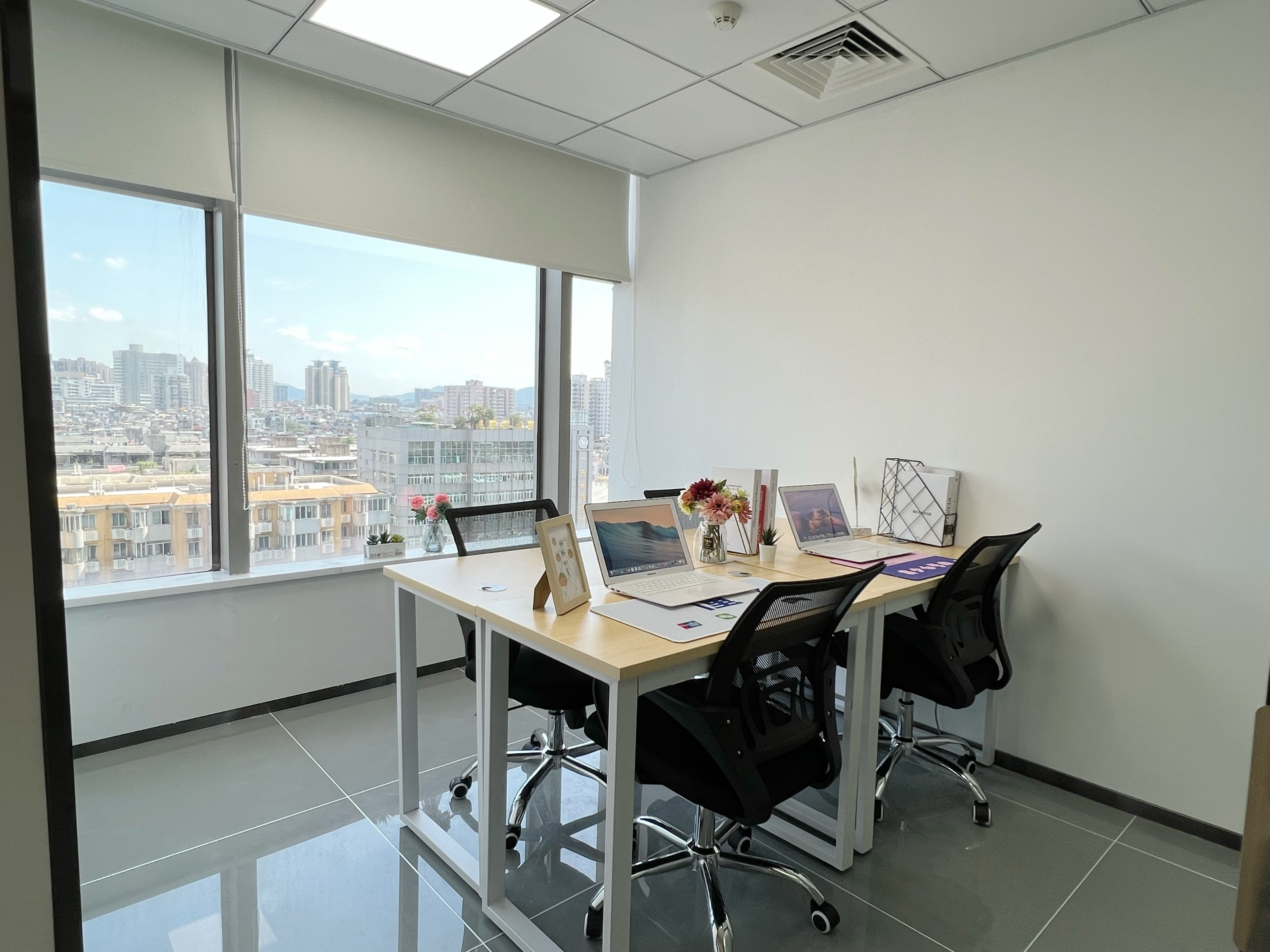 广州办公室直租,广州租小型办公室一价全包