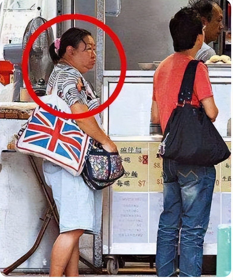 刘德华回老家认祖归宗故事,1997年刘德华回到家乡新会认祖