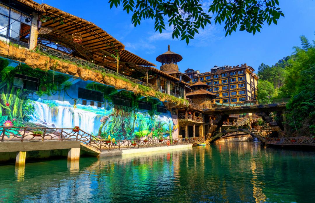 广州去广东第一峰旅游攻略,广州出发清远古龙峡两天攻略